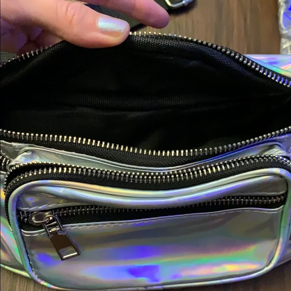 silver holographic fanny pack - Picture 9 of 10